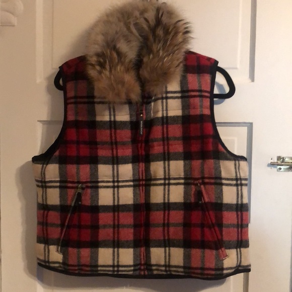 Woolrich Jackets & Blazers - Woolrich Woman’s Reversible Vest